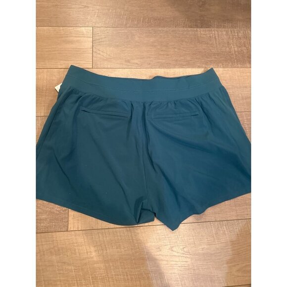 Athleta Brooklyn Womens Green Shorts New Size 20 - Picture 7 of 7
